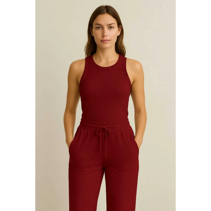 Halter Yaka Atlet Ve Cepli Pantolonlu Takım