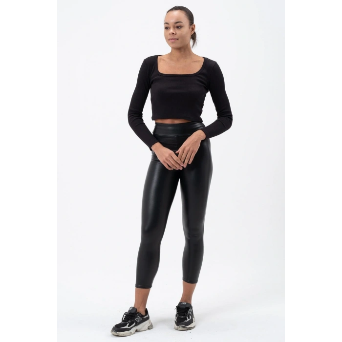 Kadın Siyah Uzun Kollu Kare Yaka Fitilli Bluz