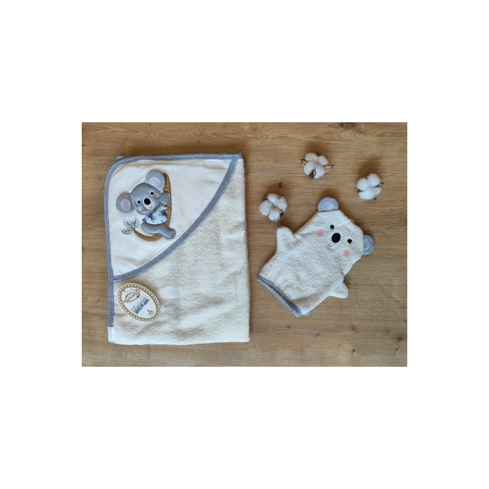 %100 Pamuklu Başlıklı Bebek Banyo Havlusu - Yumuşak & Su Emici Nakışlı Bebek Havlusu