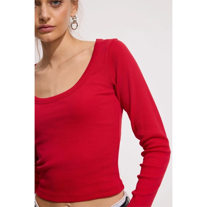 Yuvarlak Yaka Fitilli Üst