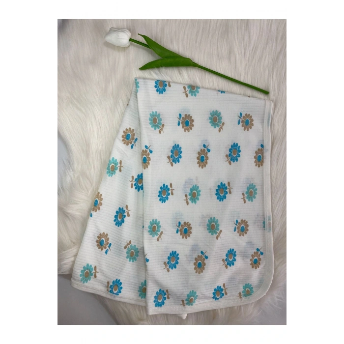 Fitilli Desenli Tek Katlı Bebek Battaniyesi