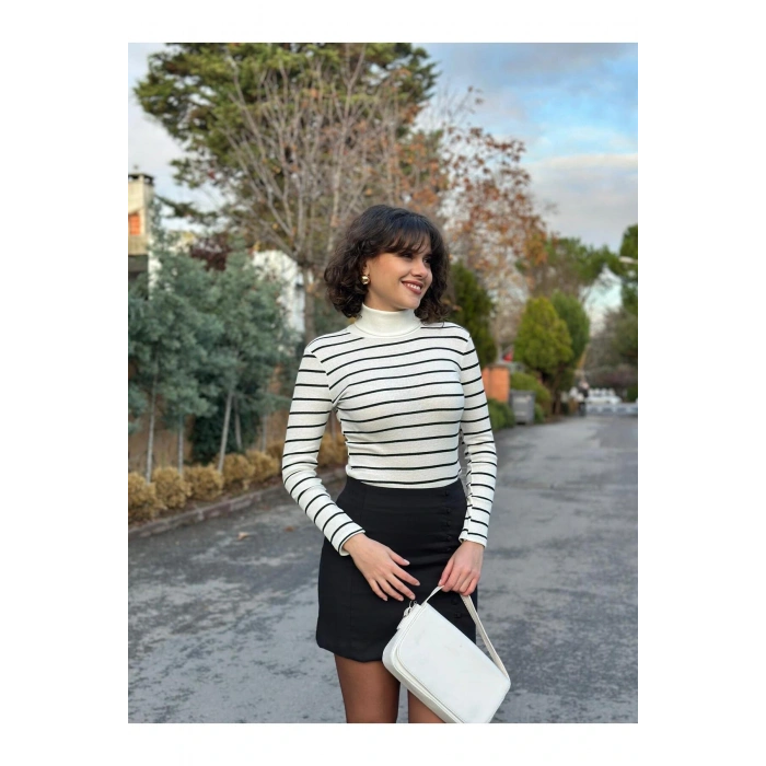 Kadın Crop Boğazlı Kazak