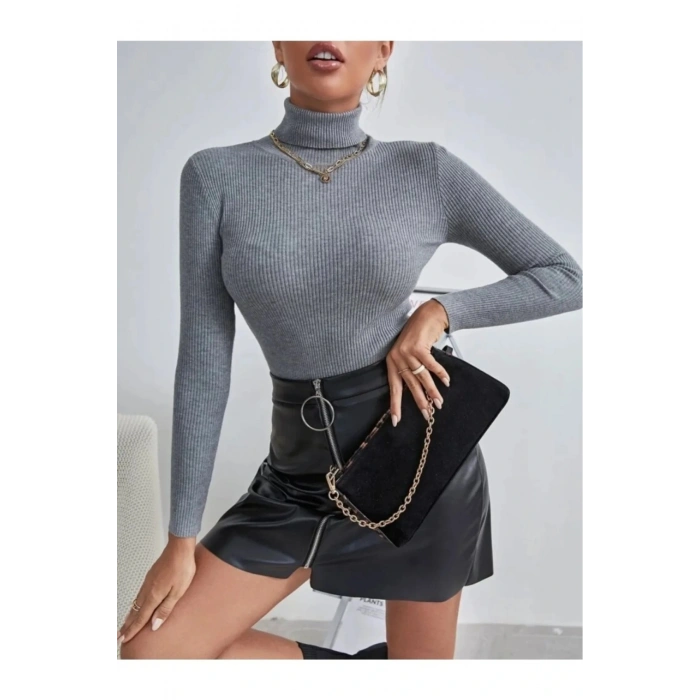 Kadın Gri Pamuklu Balıkçı Yaka Şardonlu Slimfit Boğazlı Kazak Fitilli Bady