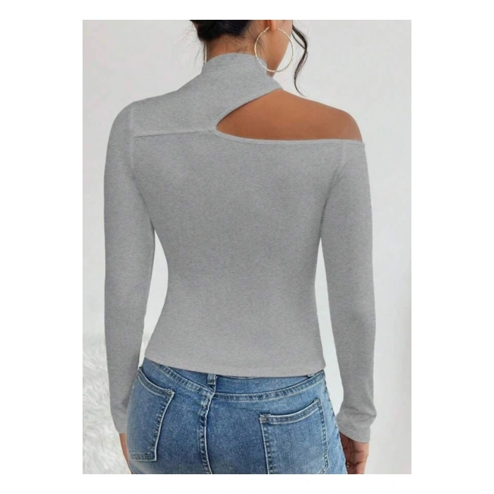 Kadın Uzun Kollu Yarım Balıkçı Yaka Omuzu Açık  Bluz