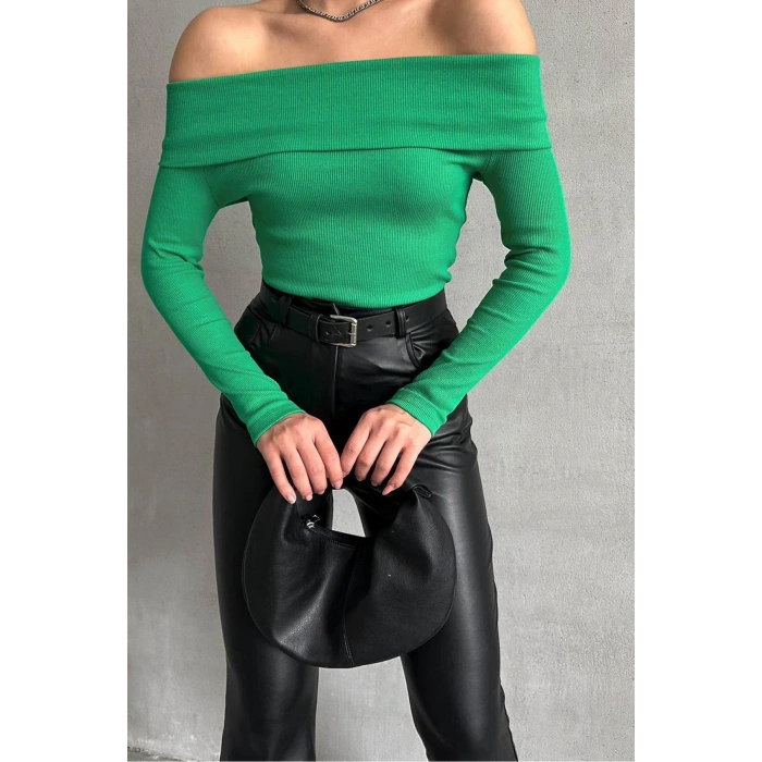 Madonna Yaka Yeşil Kaşkorse Bluz