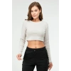 Bej Slim Fit Pamuklu O Yaka Crop Top Kaşkorse Kadın Tişört Sf0760