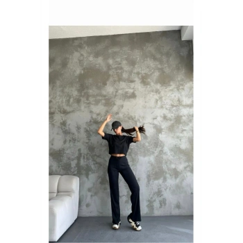 Kadın KIsa Kol Crop Yüksek Bel Bol Paça Kaşkorse Takım