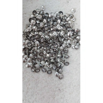 Taşlı Gri Gümüş  Metalize Alttan Ayaklı Abiye Düğme 1 Cm 18 Boy 11mm  ( 20 ADET )