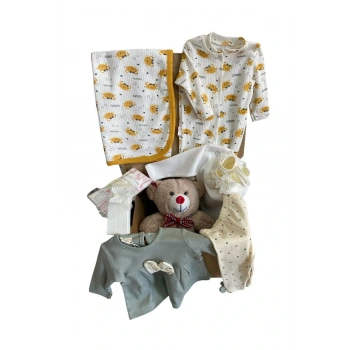 Yeni Doğan Kız Bebek Hediyelik Seti Kutulu
