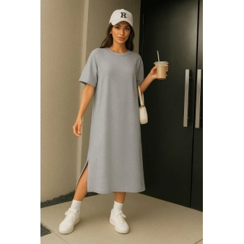 Kadın Süprem Kumaş Uzun Oversize Kalıp Yırtmaçlı Elbise