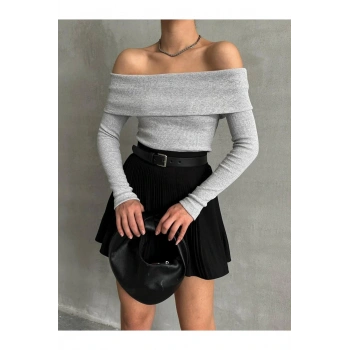 Madonna Yaka Triko Kazak