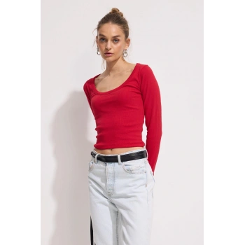 Yuvarlak Yaka Fitilli Üst