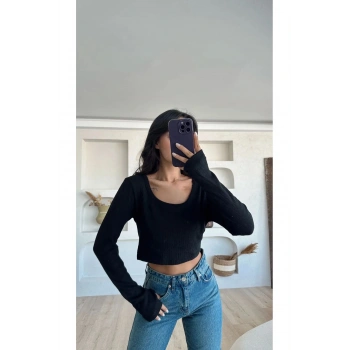 Kare Yaka Uzun Kollu Crop Bluz, Parmak Geçmeli