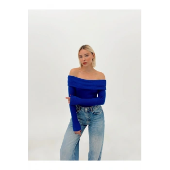 Kadın Düz Renk Madonna Yaka Bluz