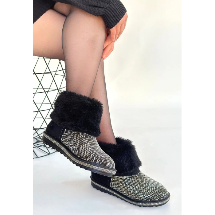 Linka Siyah Süet Gümüş Boncuk İşlemeli Bot