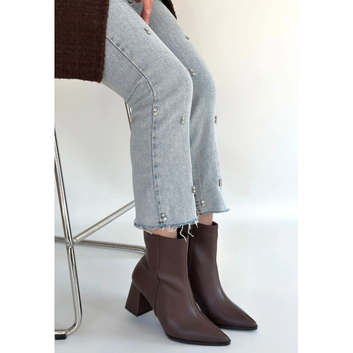 Oter Kahverengi Cilt Topuklu Bot