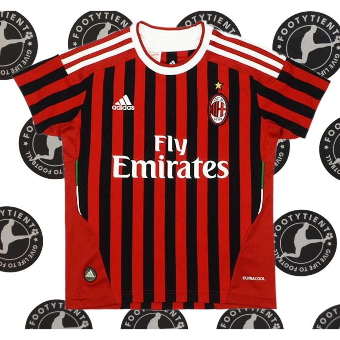 AC Milan 2011 - 2012 Retro Forma
