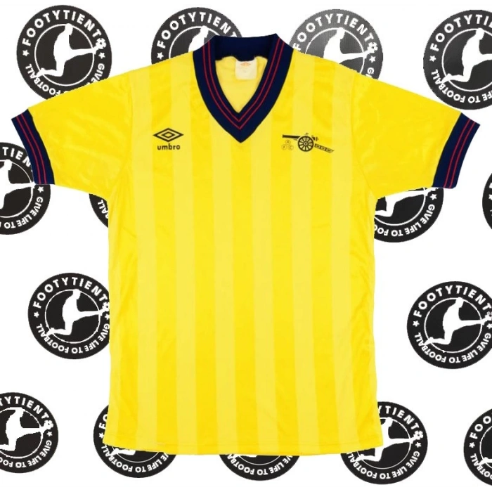 Arsenal 1983 - 1986 Retro Forma