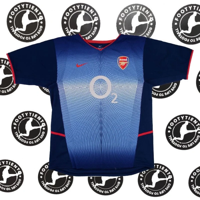 Arsenal 2002 - 2004 Retro Forma