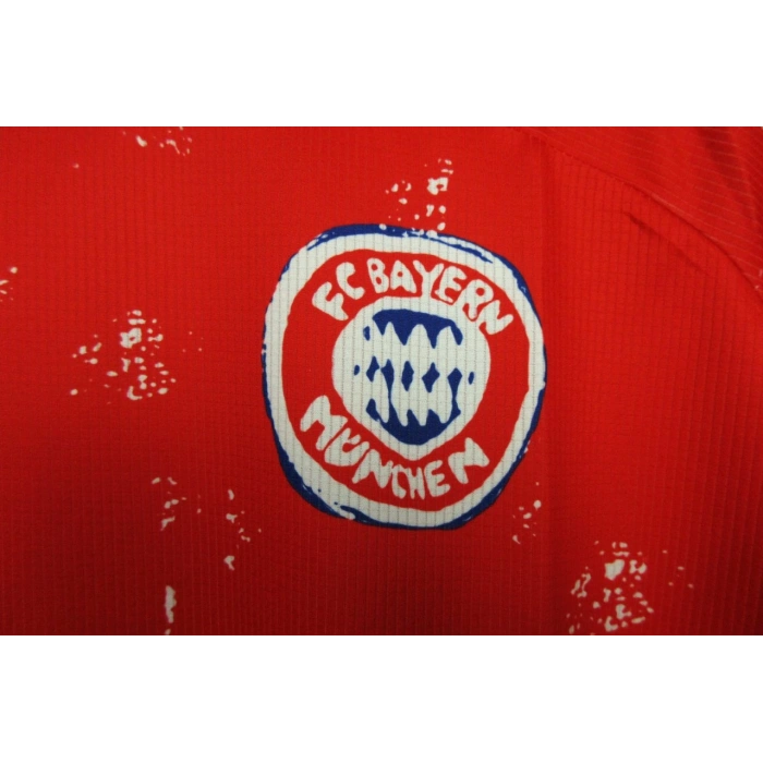 Bayern Münih Humanrace Forma