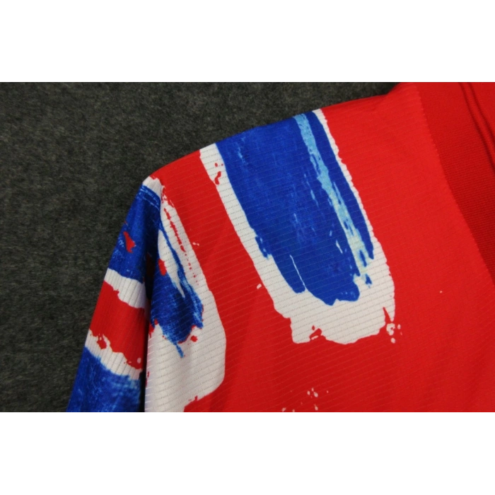 Bayern Münih Humanrace Forma