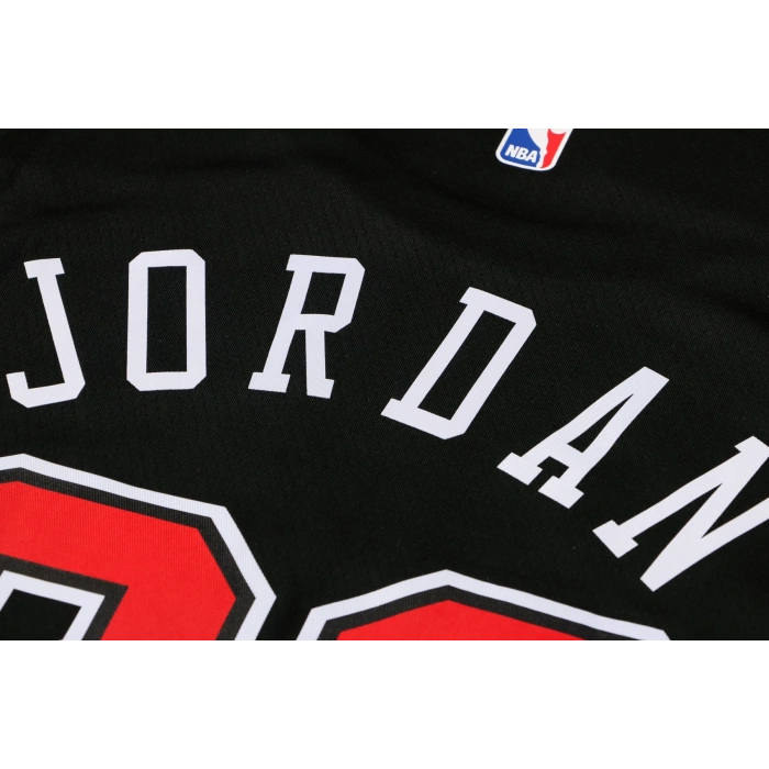 Chicago Bulls 2019-2021 Michael Jordan 23 Swingman Authentic Forma Black - City Edition