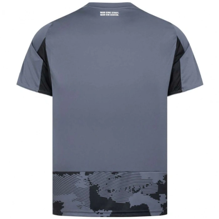 Eintracht Frankfurt 2025-2026 Forma Third