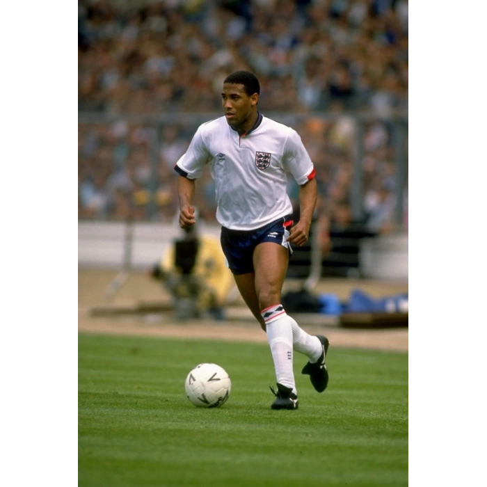 İngiltere 1988 Retro Forma