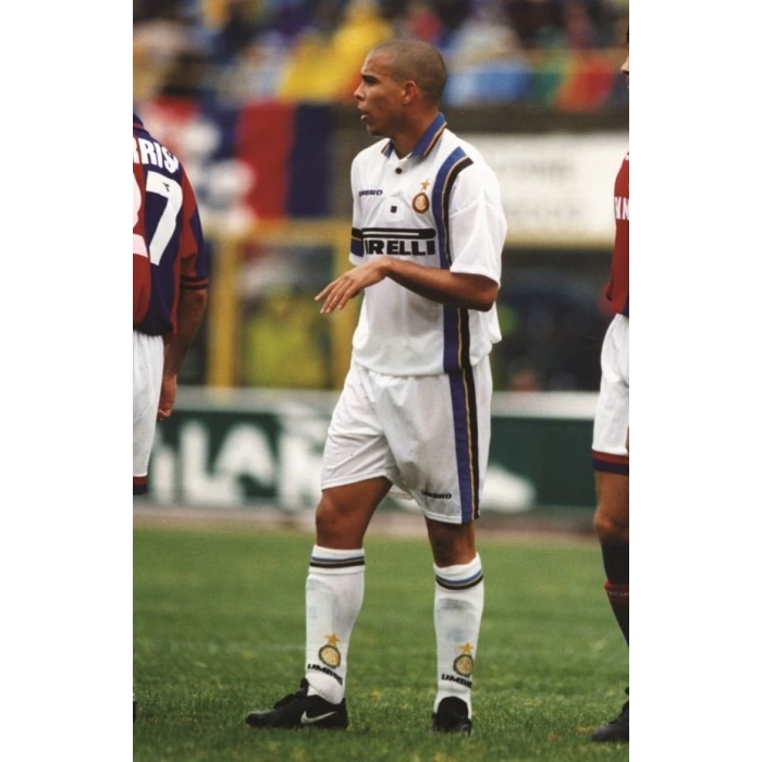 Inter 1997 - 1998 Retro Forma