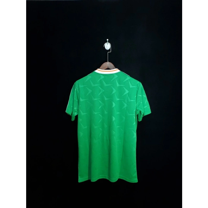 HEMEN KARGO - İrlanda 1990 Retro Forma  M BEDEN 