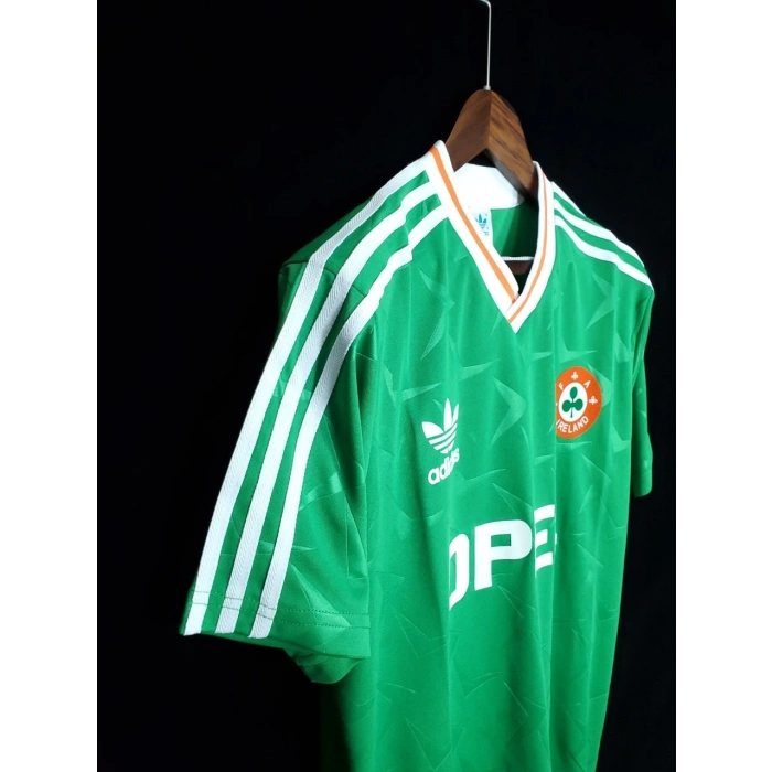HEMEN KARGO - İrlanda 1990 Retro Forma  M BEDEN 