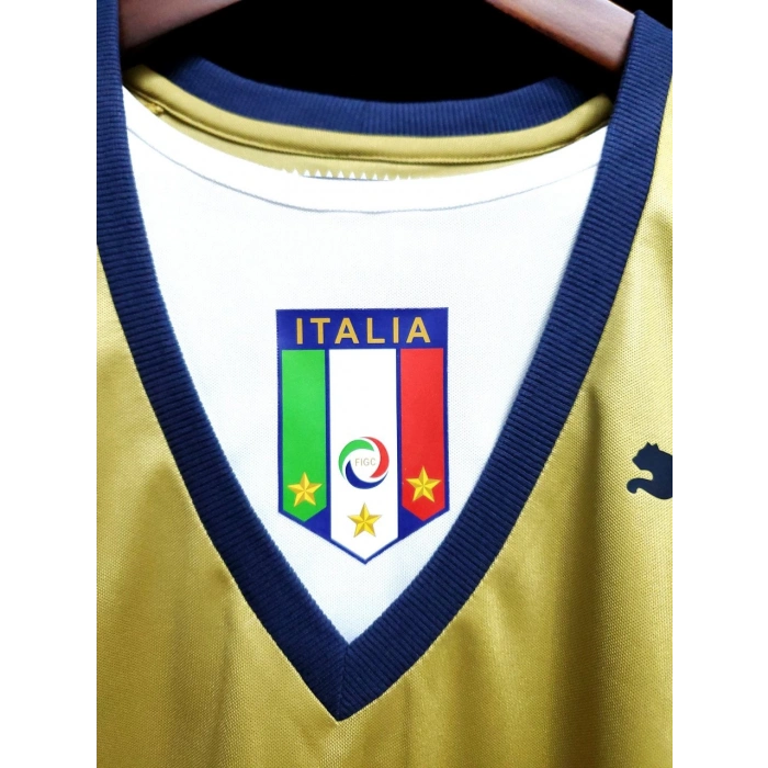 İtalya 2006 Retro Forma