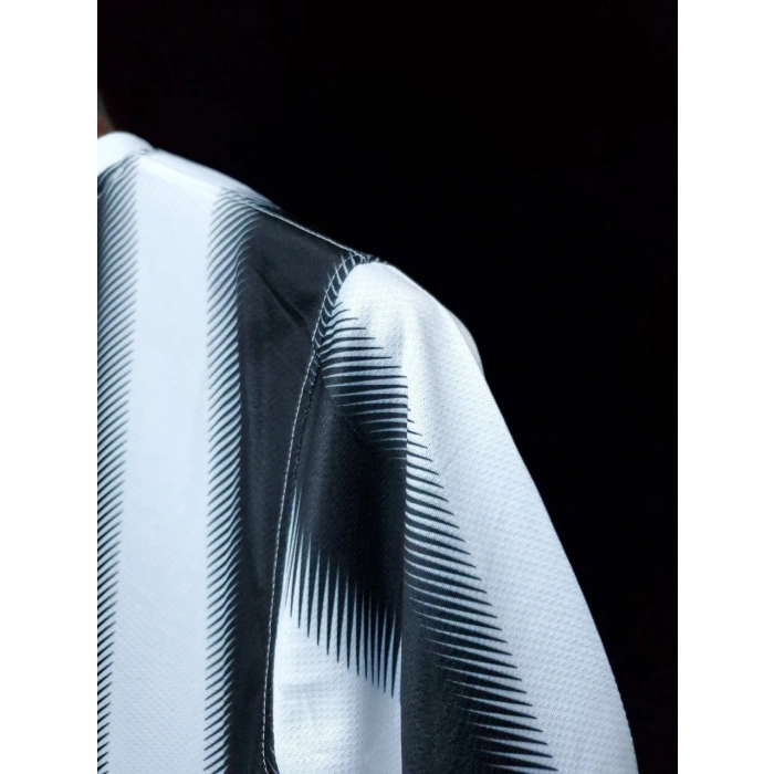 Juventus 2011 - 2012 Retro Forma