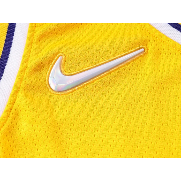 Los Angeles Lakers 2021-2022 Kobe Bryant 8 Swingman Authentic Forma