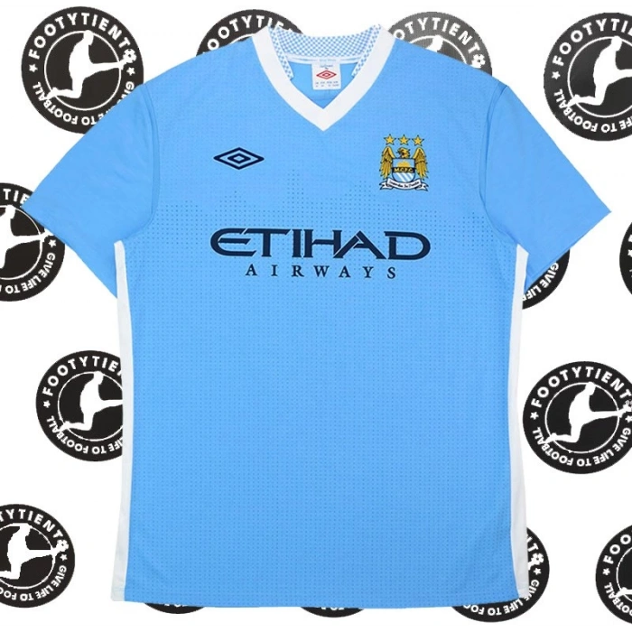 Manchester City 2011 - 2012 Retro Forma