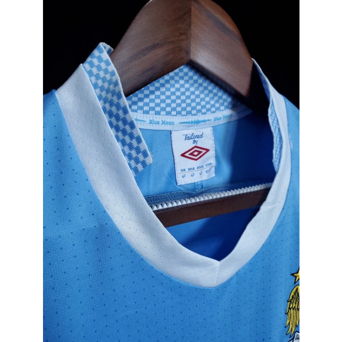 Manchester City 2011 - 2012 Retro Forma