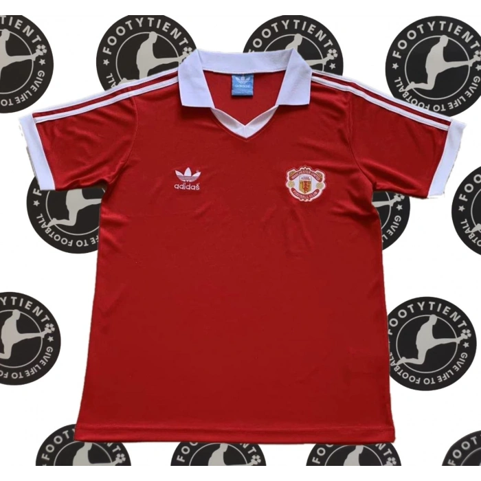 Manchester United 1980 - 1982 Retro Forma
