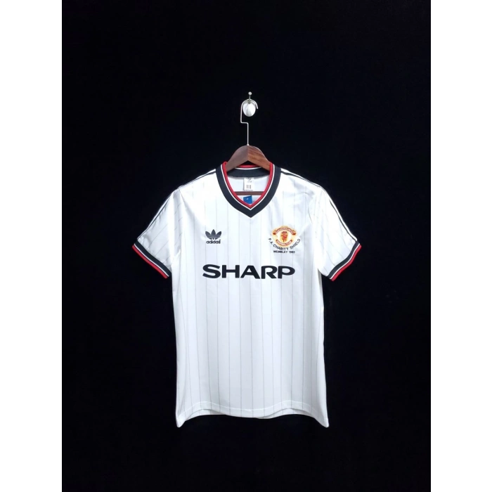 Manchester United 1983 FA Kupası Finali Retro Forma