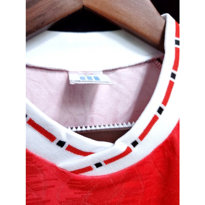 Manchester United 1990 - 1992 Retro Forma