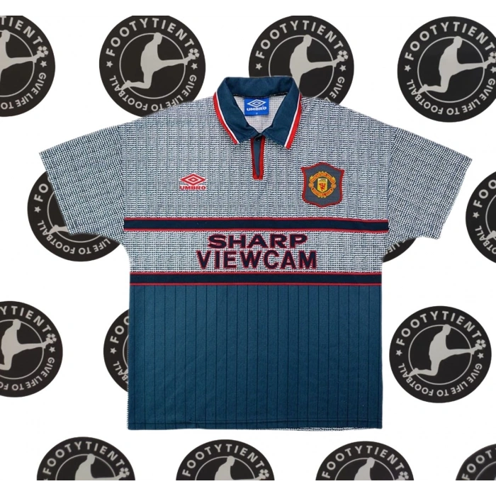 Manchester United 1995 - 1996 Retro Forma
