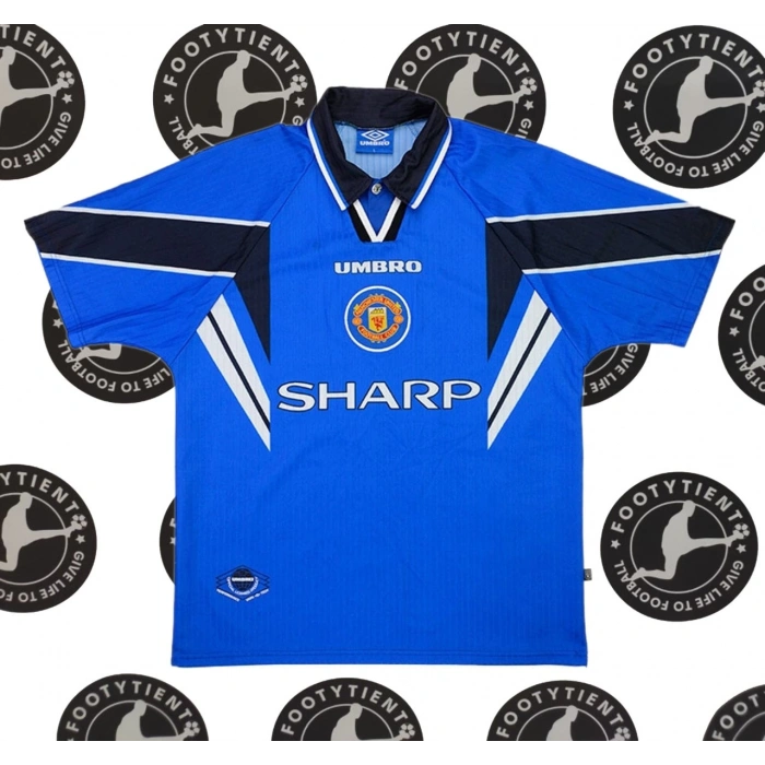 Manchester United 1996 - 1997 Retro Forma