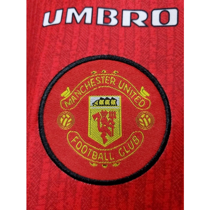 Manchester United 1996 - 1998 Retro Forma