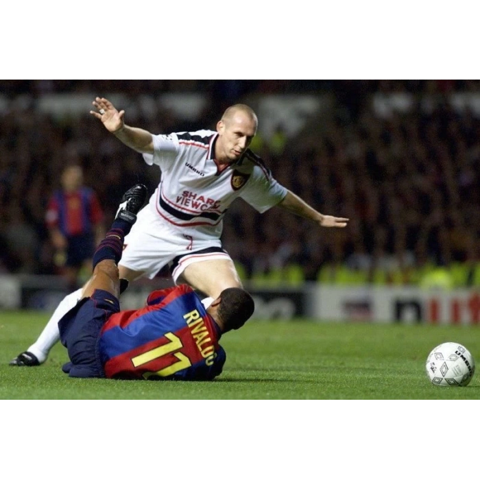 Manchester United 1997 - 1999 Retro Forma