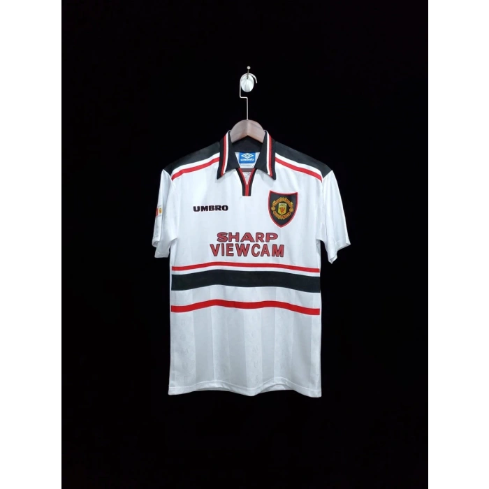 Manchester United 1997 - 1999 Retro Forma
