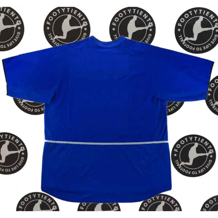 Manchester United 2002 - 2003 Retro Forma