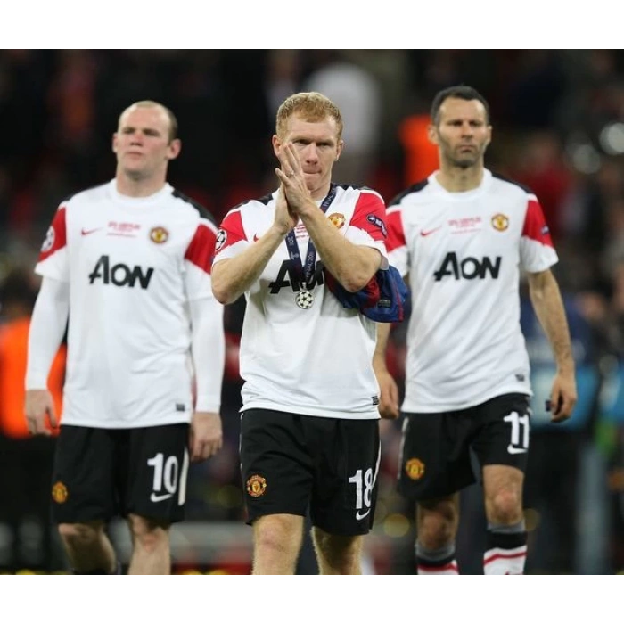 Manchester United 2010 Şampiyonlar Ligi Finali Retro Forma