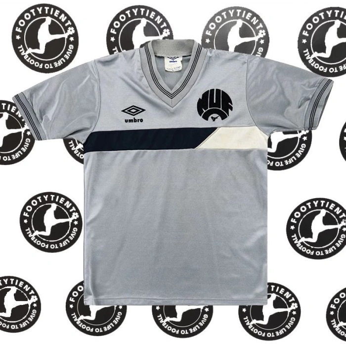 Newcastle United 1986 - 1987 Retro Forma