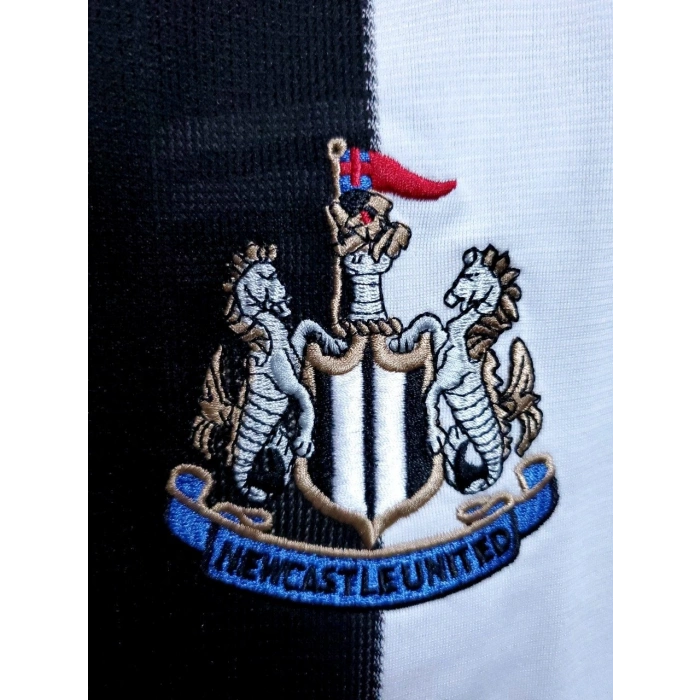 Newcastle United 1995 - 1997 Retro Forma