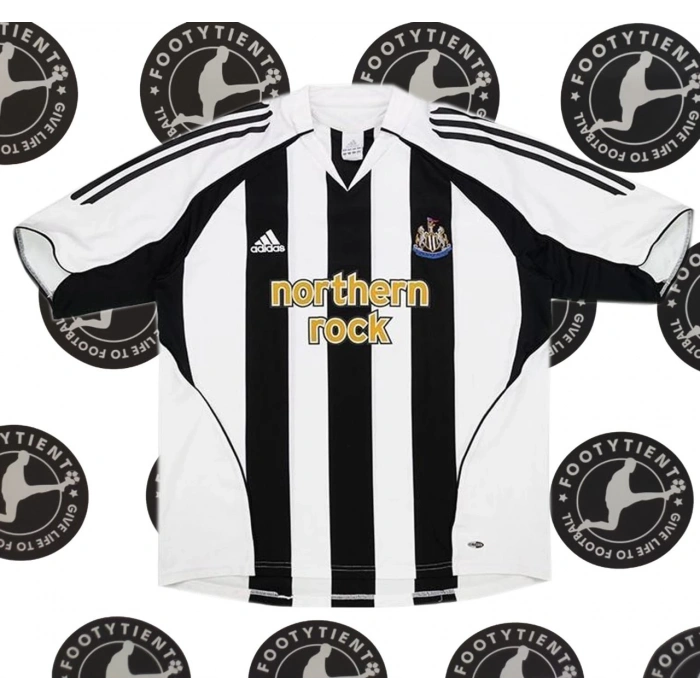 Newcastle United 2005 - 2006 Retro Forma