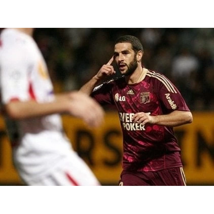 Olympic Lyon 2010 - 2011 Retro Forma